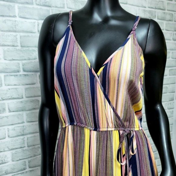 Band of Gypsies Women's Size L Wide Leg Surplice Neck Stripe Multicolor Jumpsuit - Picture 2 of 7